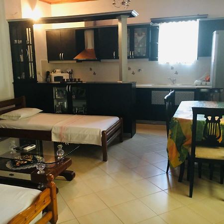 Guesthouse Aleks Ksamil Luaran gambar