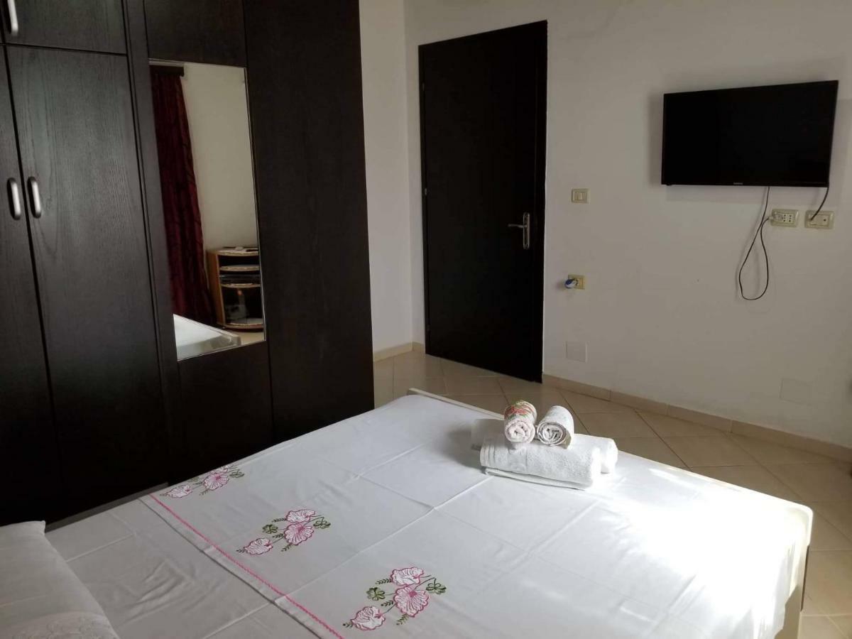 Guesthouse Aleks Ksamil Luaran gambar