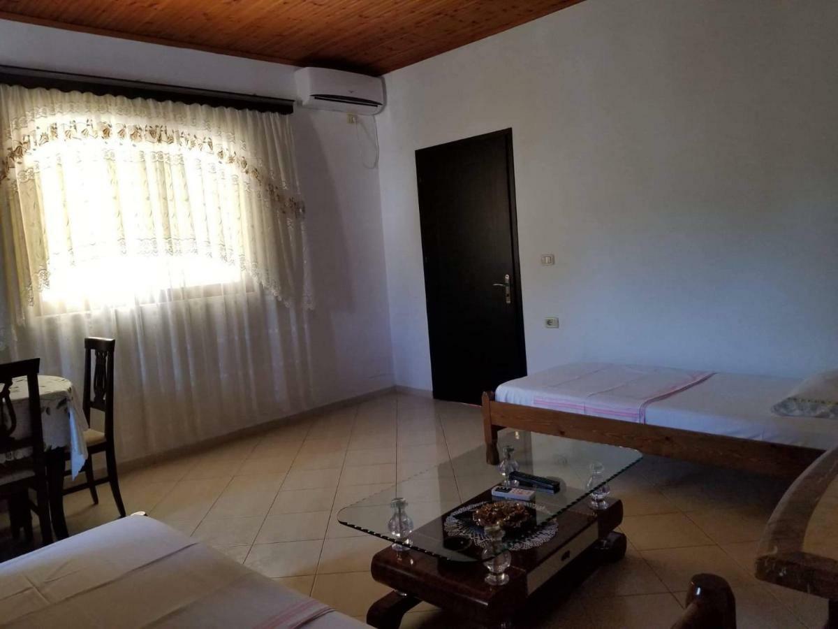 Guesthouse Aleks Ksamil Luaran gambar