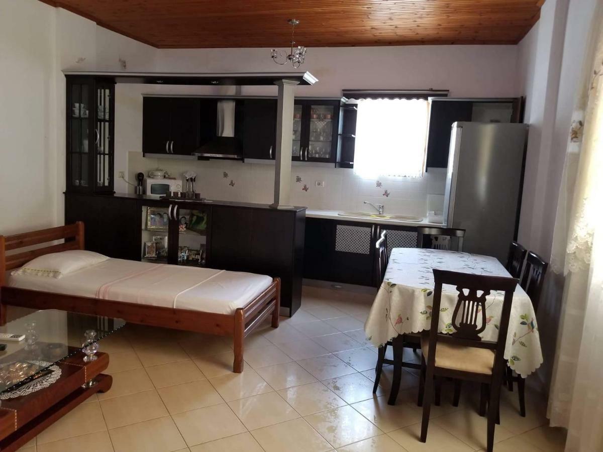 Guesthouse Aleks Ksamil Luaran gambar