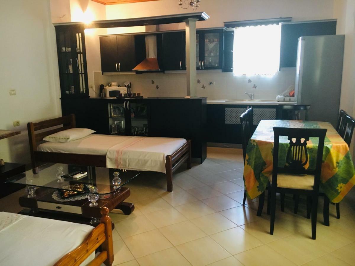 Guesthouse Aleks Ksamil Luaran gambar